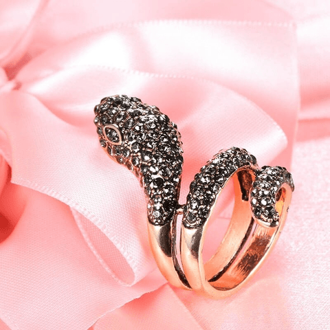 Black Diamond Gold Snake Ring | Snakes Jewelry & Fashion